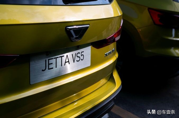 日产劲客和奇骏大小对比,日产劲客与日产蓝鸟空间对比