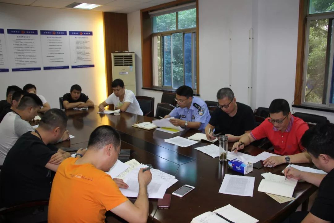 团伙境外诈骗120万判多少年,2018跨国赌博案件