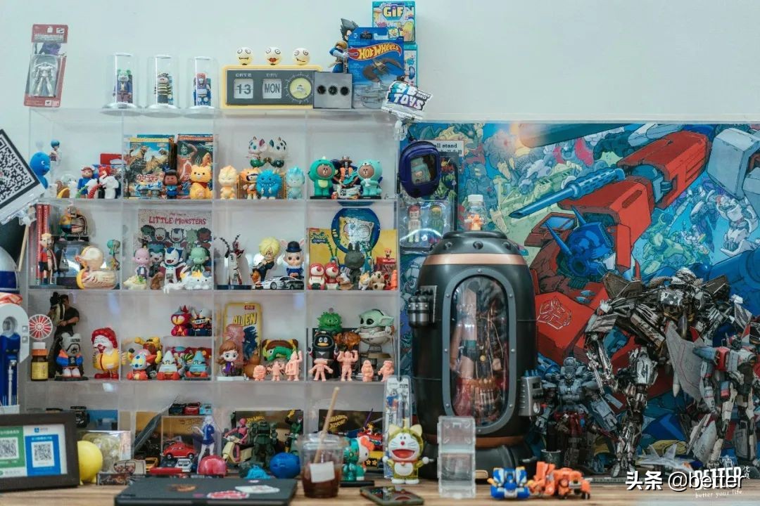 逛完玩具店,逛了一圈儿童玩具市场