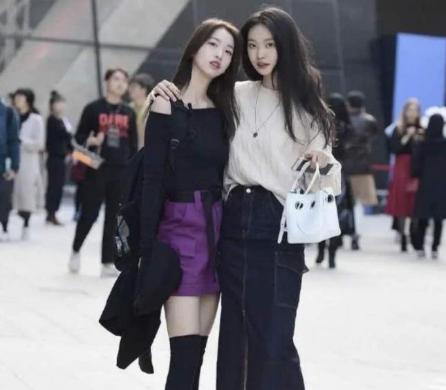 韩国美女的穿搭都离不开这几件,韩国女生穿搭街拍