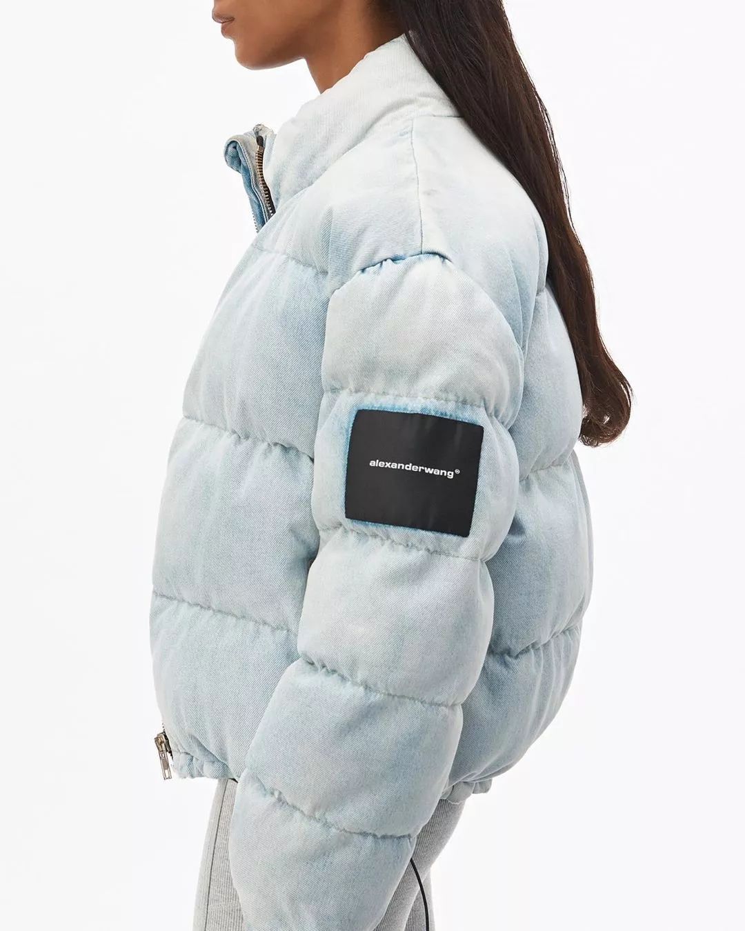 周洁琼代言的运动鞋子,周洁琼鞋