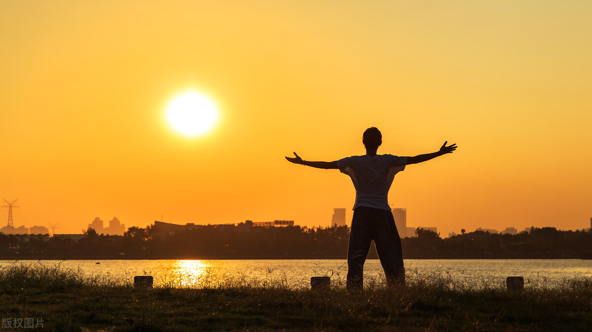 年轻不安于现状,年轻不应该被工作所束缚