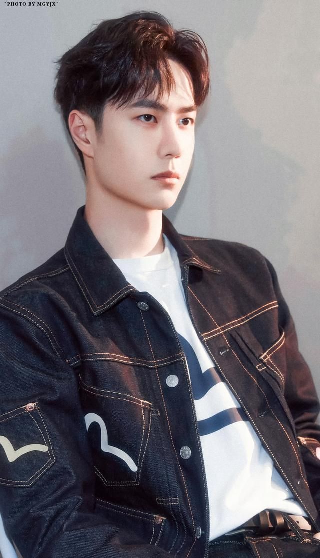 王一博发布会和粉丝互动 (王一博对粉丝的暖心举动)