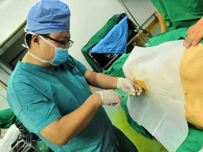 邯郸市中心医院骨四科,邯郸市峰峰矿区医院骨四科医生