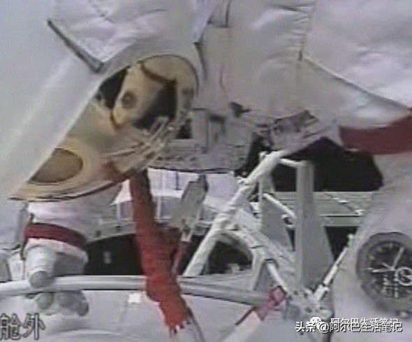 我和我的国国语版全集,我和我的国背面示范