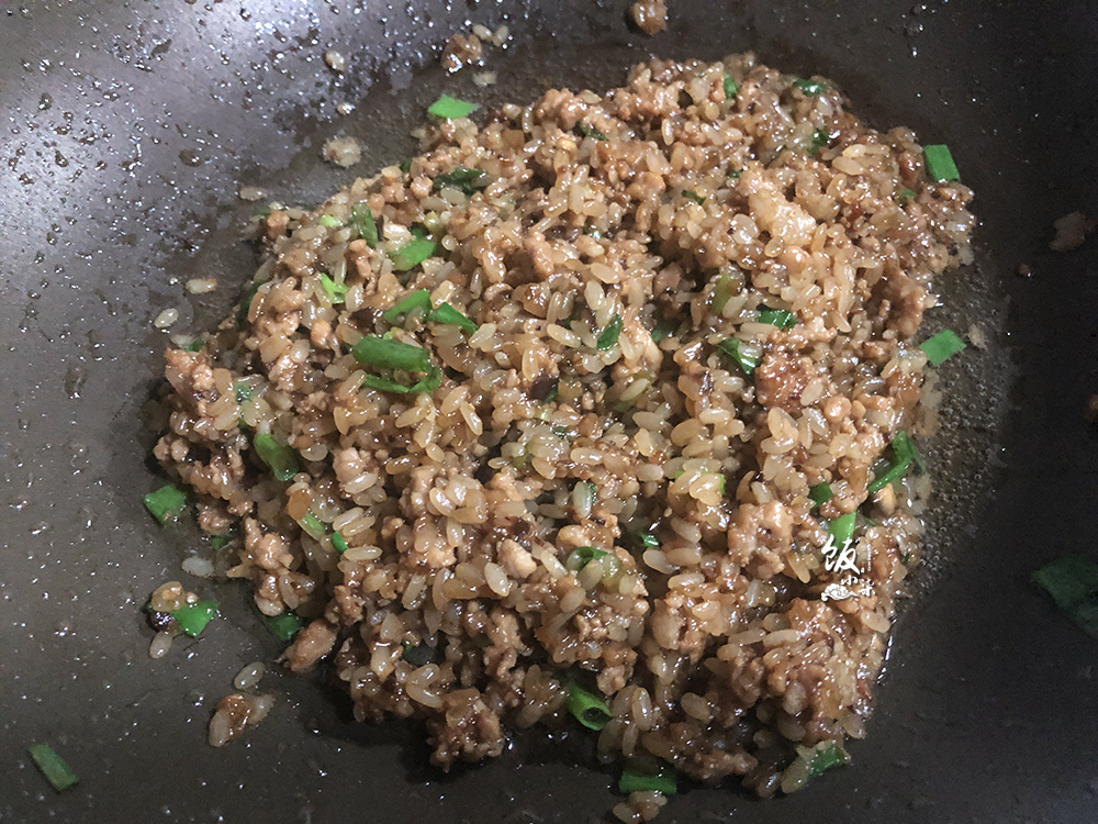 剩余的饺子皮做蒸饺,剩的饺子皮别扔这样做比春卷好吃