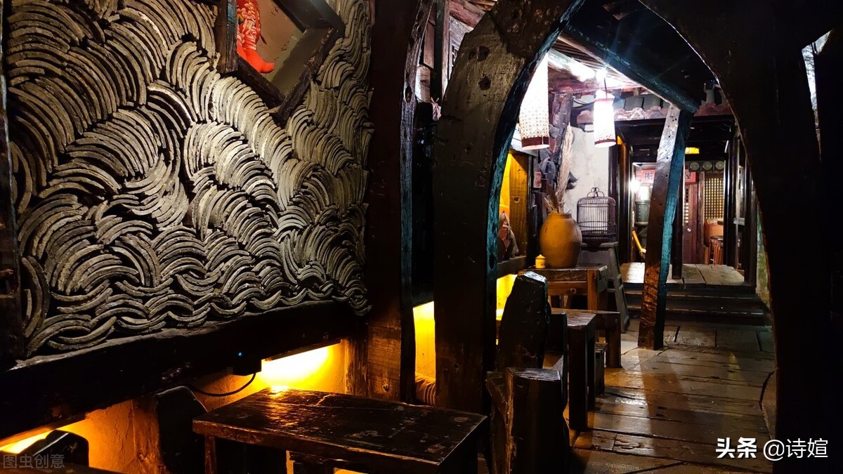 阿楚|眷恋的年华，却只是短暂狂欢