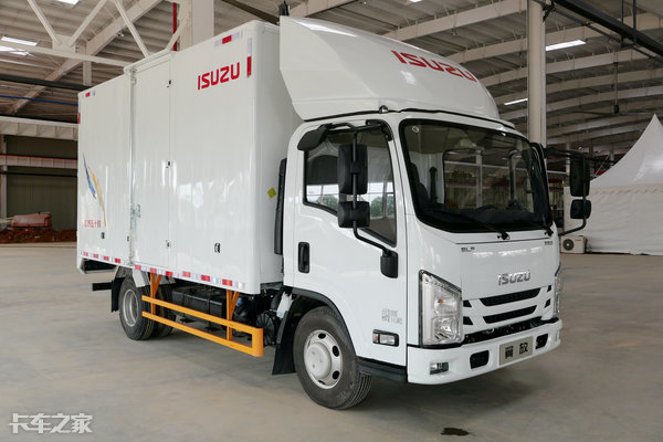 江西五十铃发布翼放轻卡新品,江西五十铃推出首款翼放es轻卡