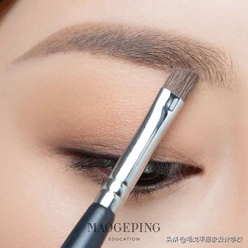 新手眉毛又厚又多怎么画眉毛,眉毛宽又稀疏怎么样画眉好看