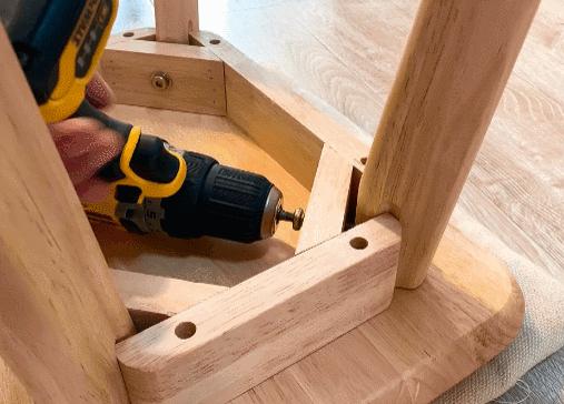 得伟锂电钻哪个型号的好,得伟dcd999锂电钻