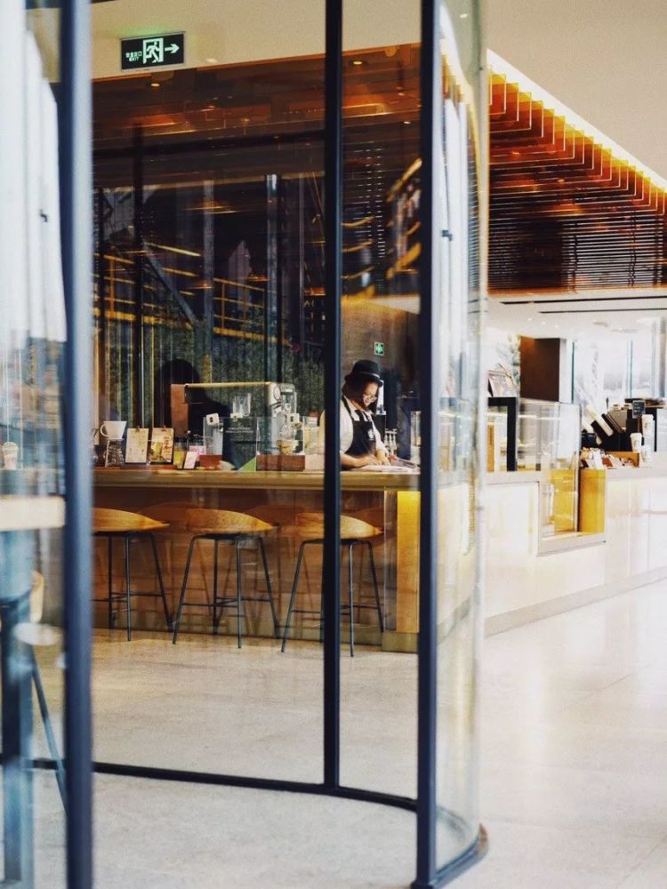 亚洲唯一一家星巴克工厂店,世界十大最具特色星巴克