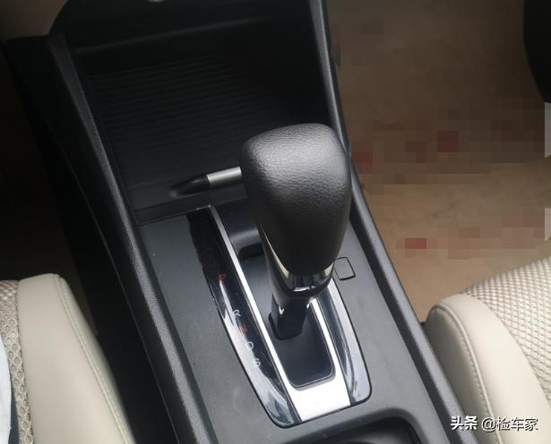 2年才贬值1万块，11万买辆奶爸车本田杰德，竟然比GL8还好用？