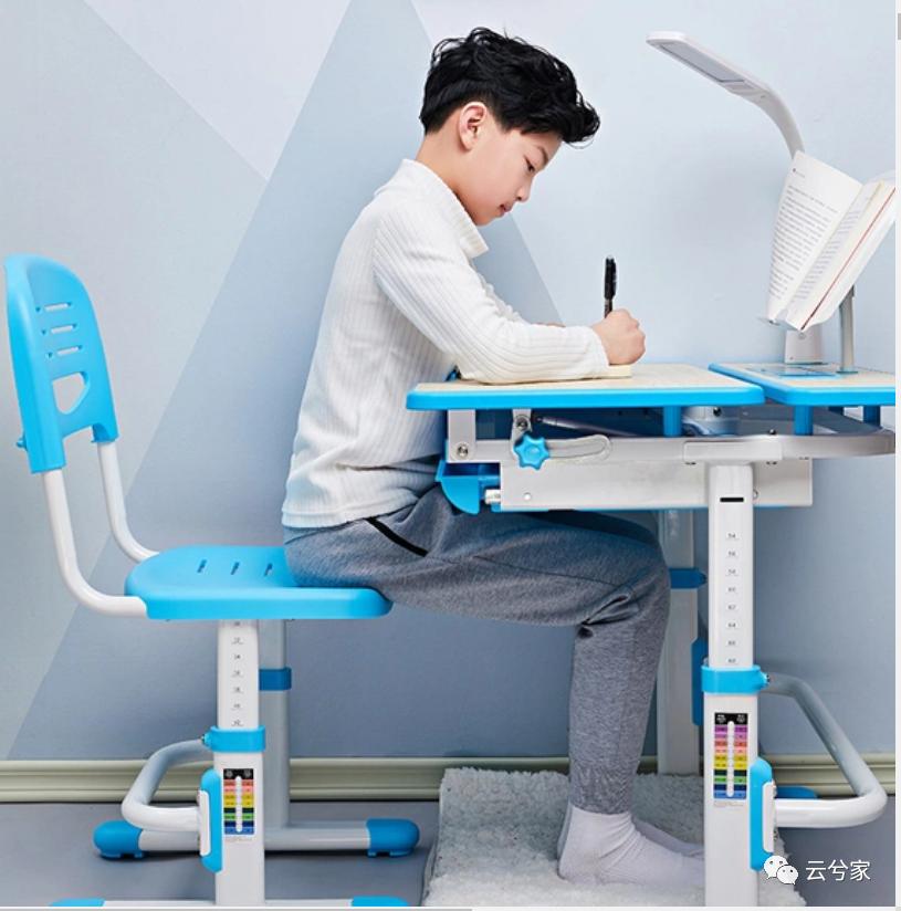 兮享记|宝宝成长必备的学习桌怎么选