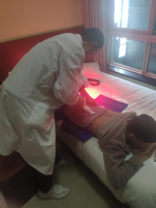 知名中医免费给小伙治疗尿毒症,南京特别厉害治疗尿毒症老中医