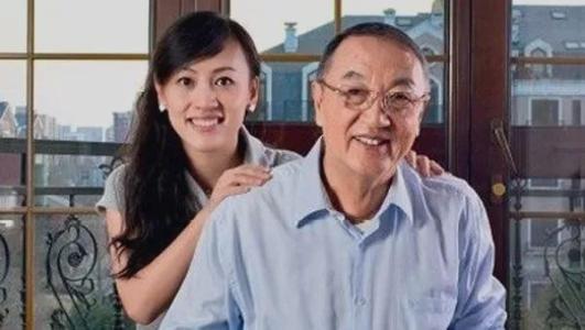 打造千亿帝国，曾身患癌症，滴滴柳青透露：已做单身妈妈两年！