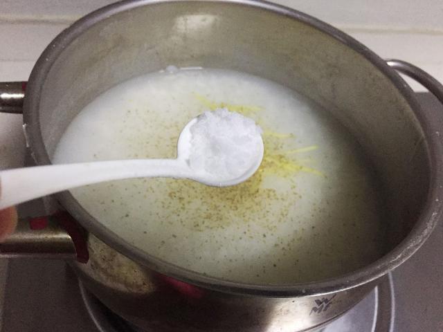 蟹粥怎么熬才好喝,螃蟹粥怎么做才能更鲜嫩