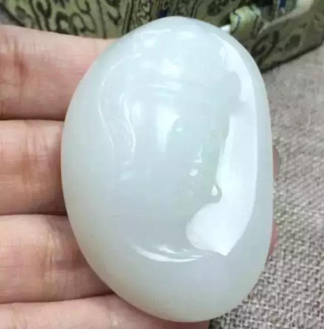 和田玉羊脂,羊脂玉和田