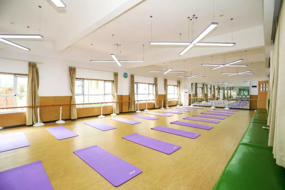 探校|金水区这家私立小学，竟敢说分数、兴趣双保证！