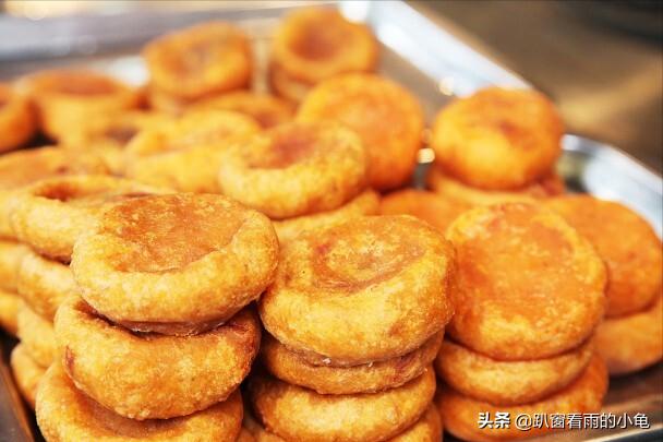 霜降吃柿子柿柿如意,霜降时节吃柿子润肺健脾好处多