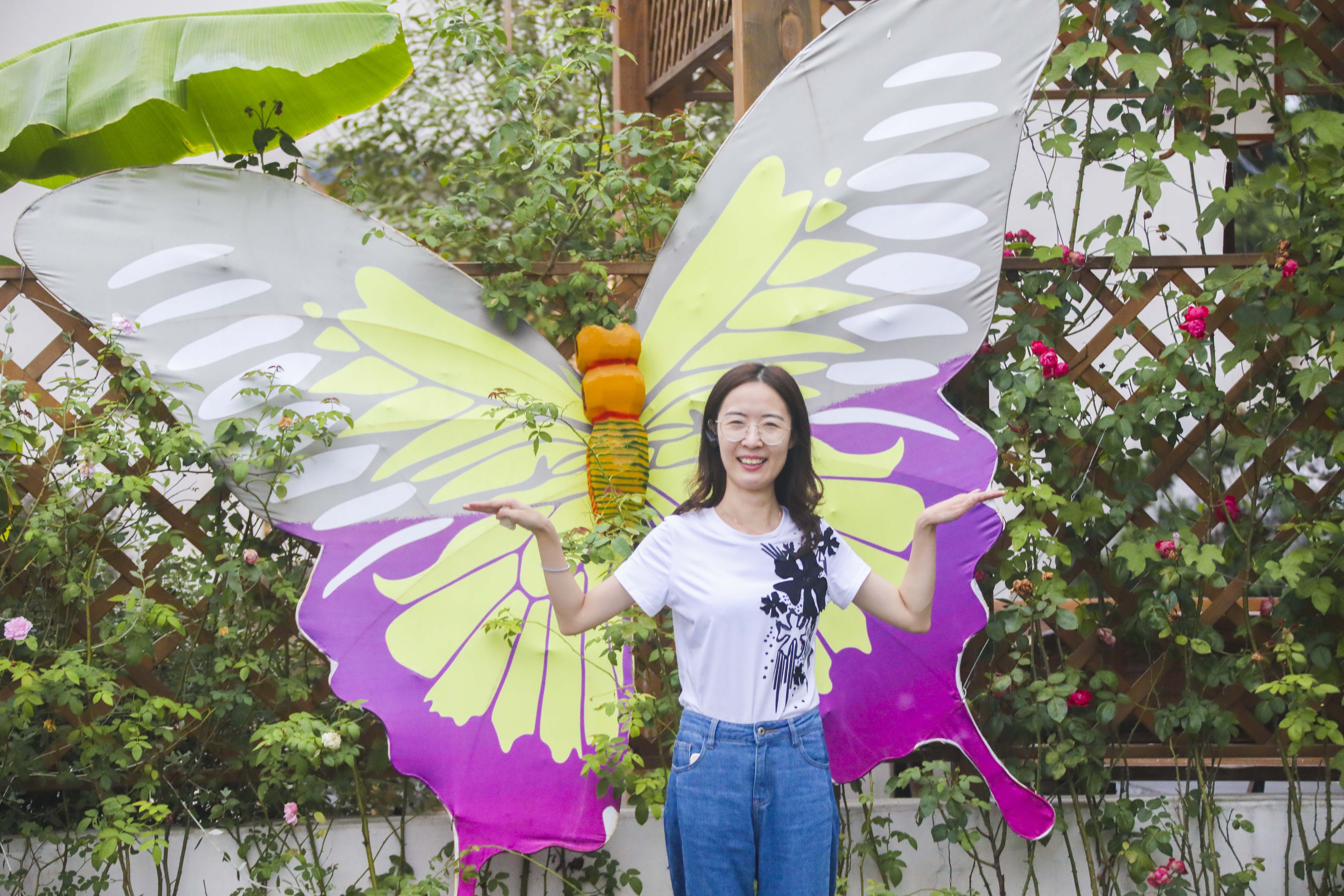 良田沃野蝶飞蜂拥，溧阳网红庆丰村的C位出道之路，果然迷人诱人