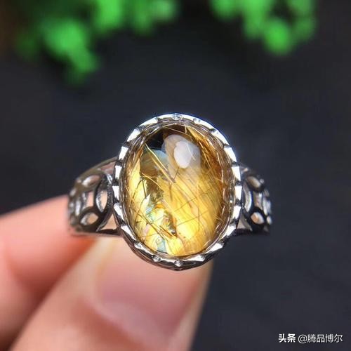 关于天然水晶的各种知识,各色水晶寓意与功效大全