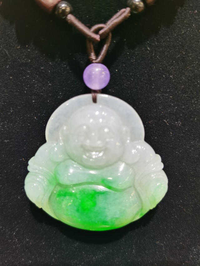 翡翠颜色怎么选,翡翠颜色深浅