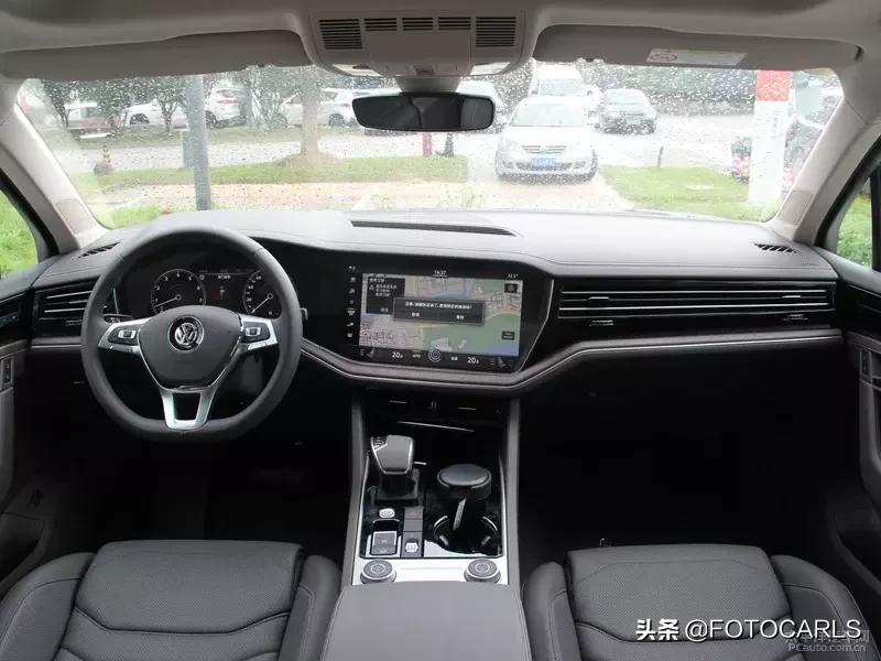 大众途锐老款新款比较,大众途锐老款和新款差别