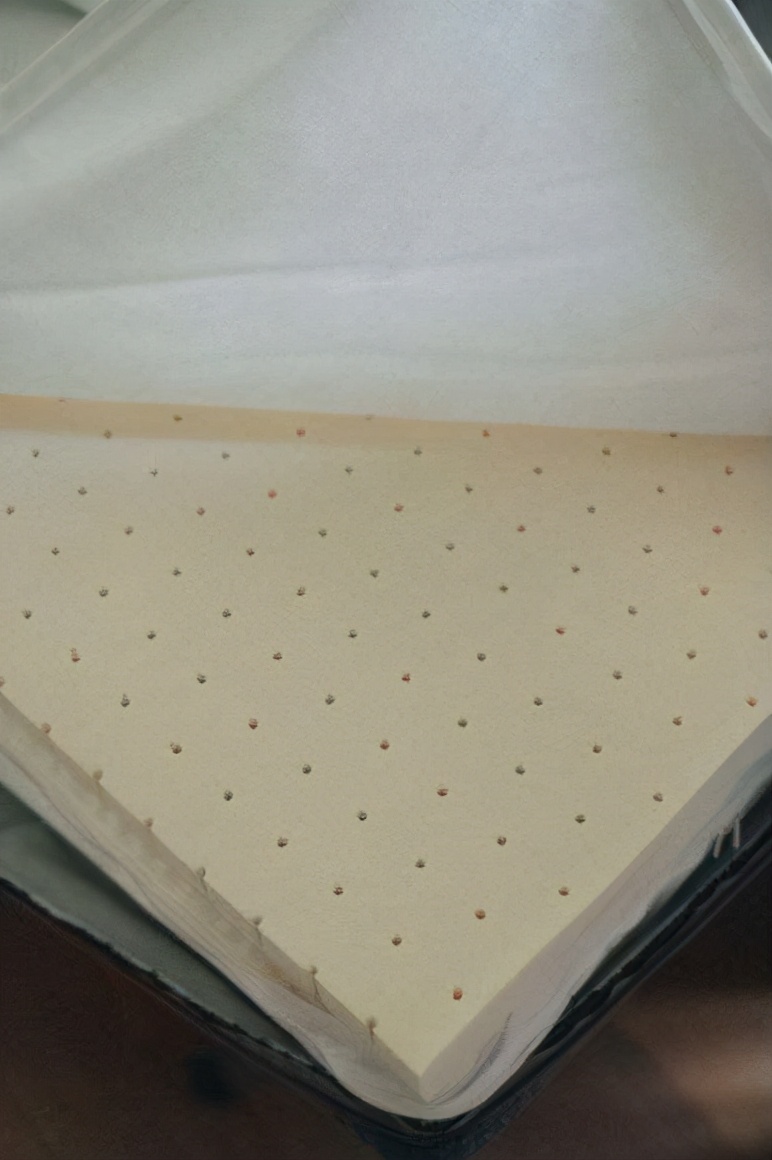 8h黑金刚床垫价格,加厚型椰棕乳胶床垫