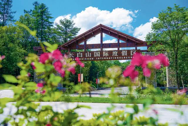 首富榜王健林缩水500亿,李嘉诚王健林许家印