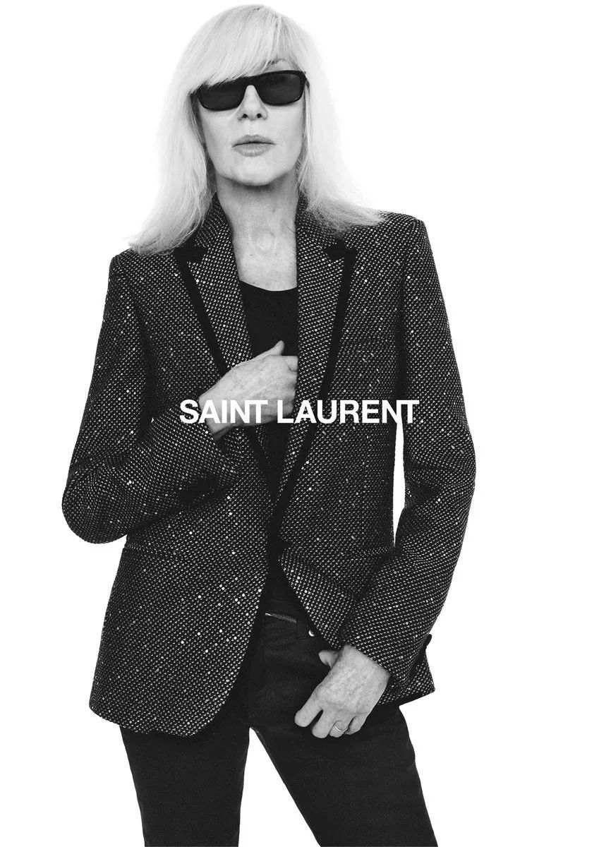 她是那个最会拍女人电影的王家卫的最新的王氏女郎