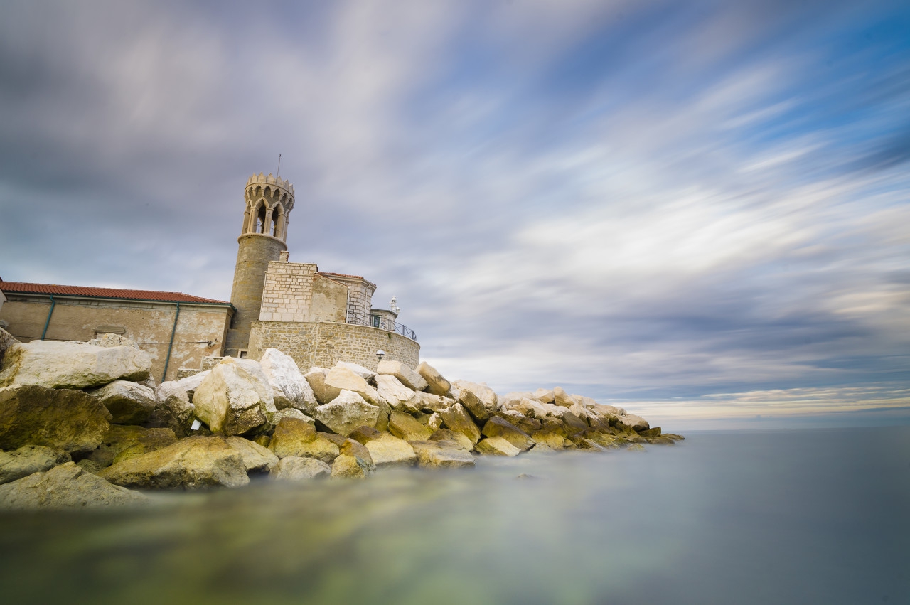 呼和浩特好吗发达吗,呼和浩特文化古迹之旅