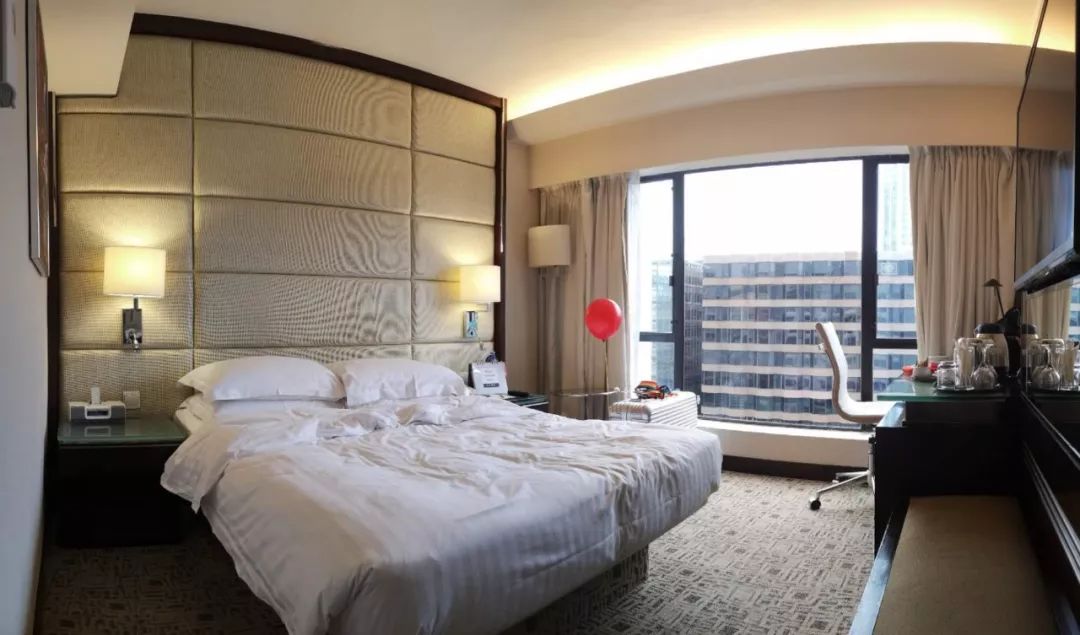 香港澳门哪个更好,香港澳门好申请吗