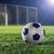 贝利和c罗谁更强,最难打破的足球纪录c罗