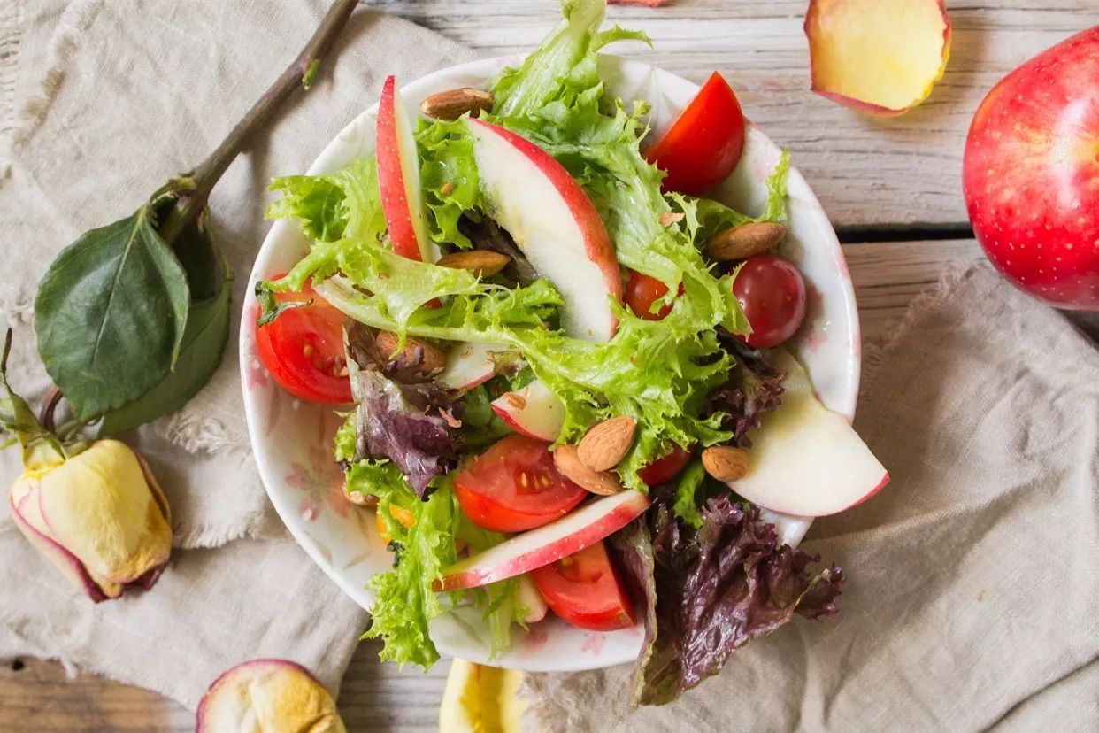 喝不完的果汁可以用来做什么,如何做最好喝的苹果汁窍门