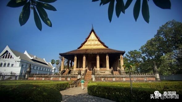 泰国供奉的“镇国玉佛”，背后竟是泰国与老挝间一场古怪的战争？