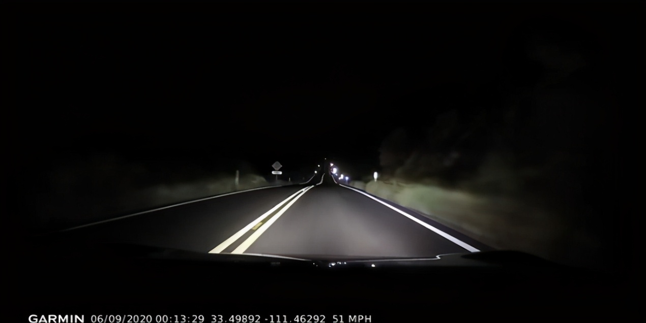 车灯卤素和氙气和led哪个好,氙气大灯和led大灯有什么区别