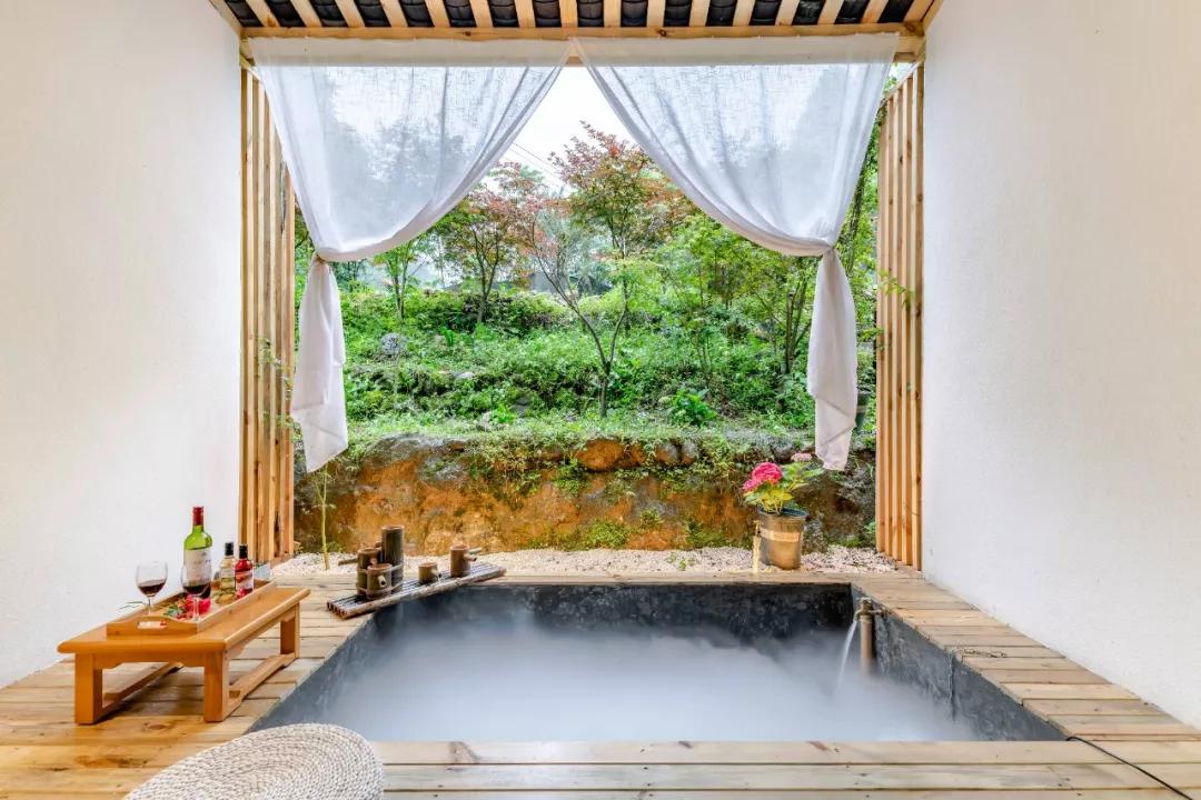 成都民宿推荐青城山,青城山花娟树屋民宿