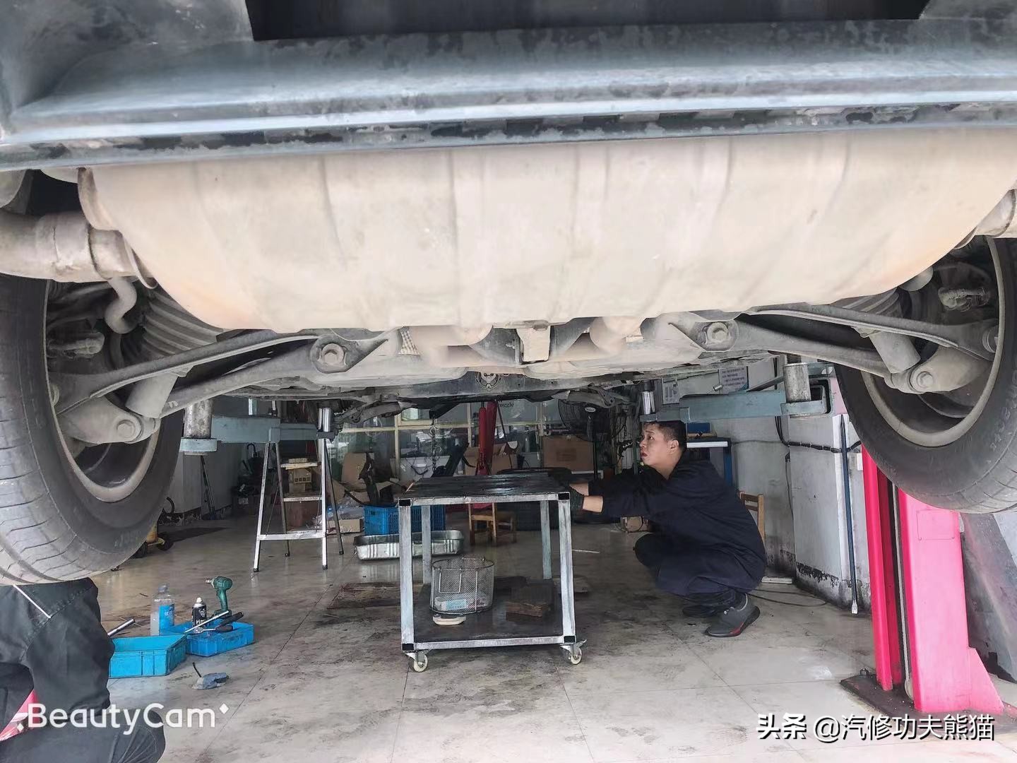 二手途锐烧机油怎么办,二手大众途锐烧机油