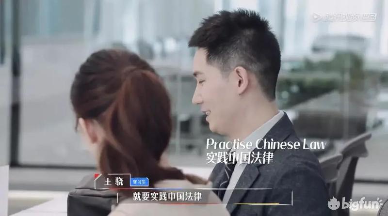 是人是鬼都在秀,天天装逼准挨揍