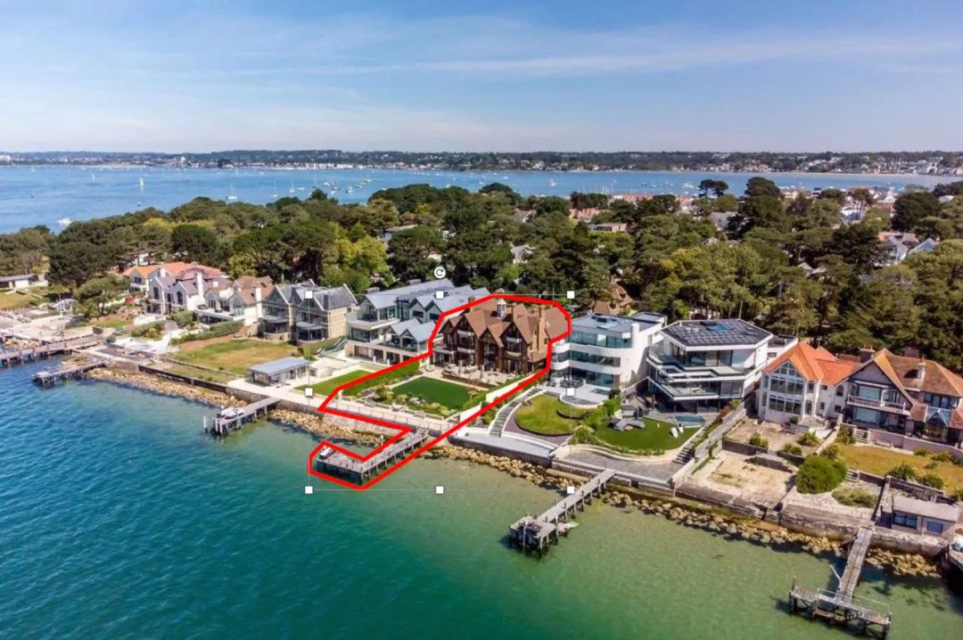 英国爱丁堡豪宅出售,英国海滨别墅