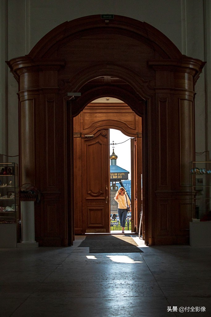 斯莫尔尼修道院主教,斯莫尔尼宫的宫殿