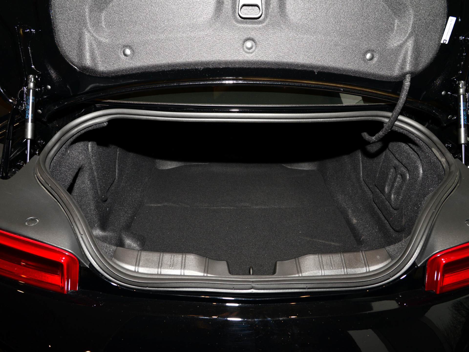 雪佛兰科迈罗funnycar,雪佛兰科迈罗新款街拍