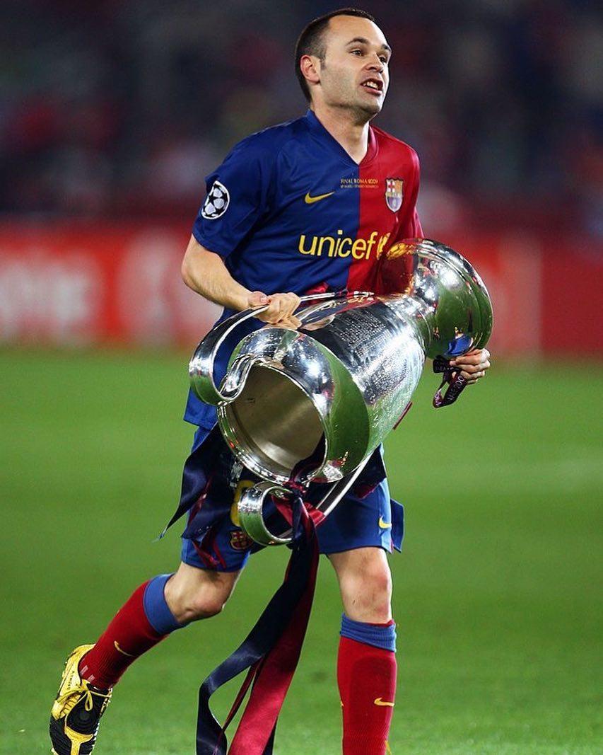 伊涅斯塔足球大师,伊涅斯塔经典过人