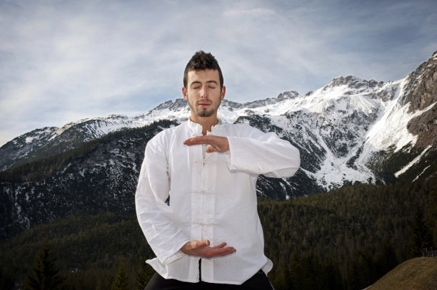 适合中老年人的健身运动,推荐适合中老年人的健身运动