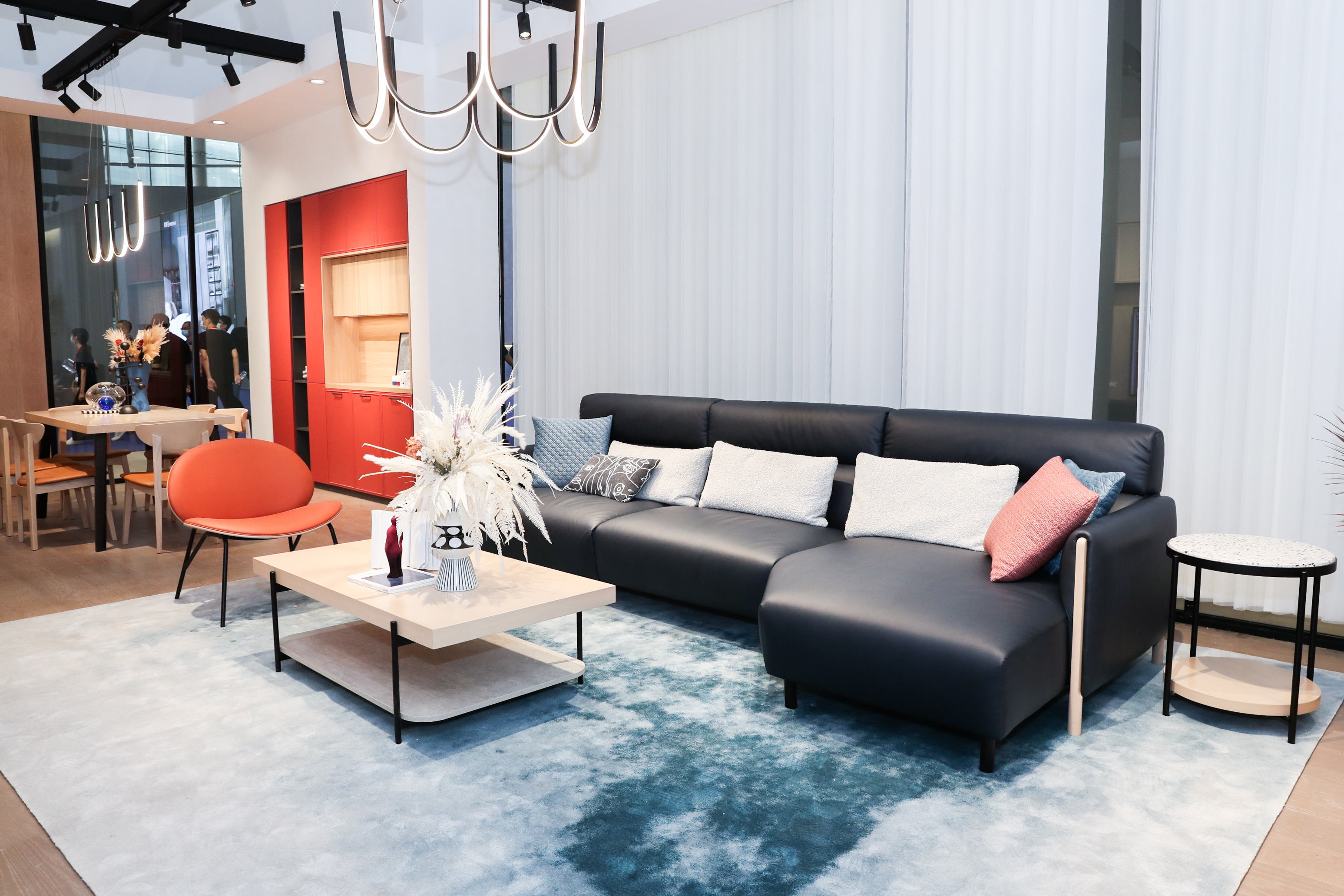 真皮布艺科技布沙发怎么选,科技布沙发怎么选择才最好