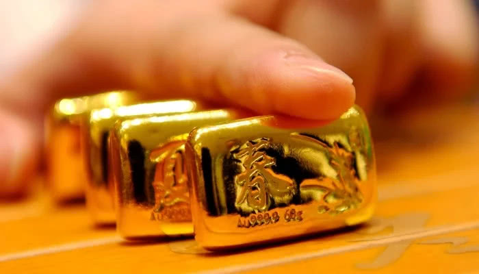 科学家首次发现光催化溶解贵金属,点铜成金中国科学家