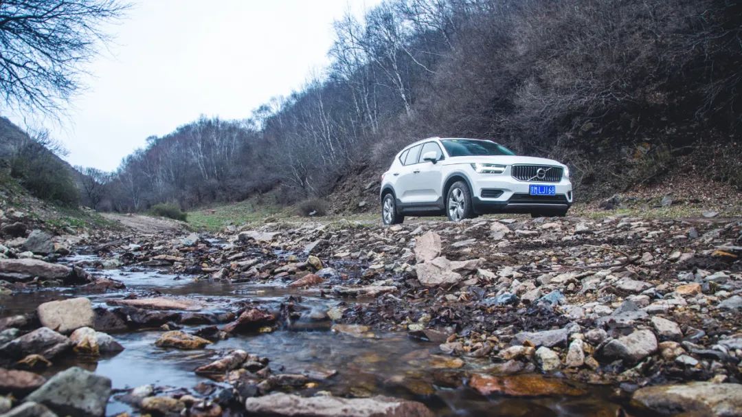 xc40沃尔沃越野测试,城市suv可以玩越野吗