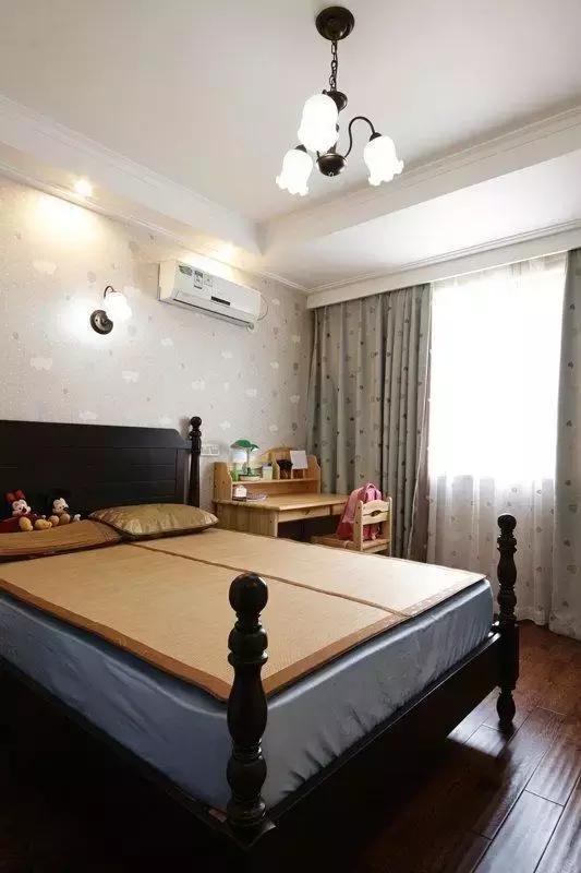 媳妇亲自装新房,玄关的衣帽间真实用,父母送的美式家具真尴尬