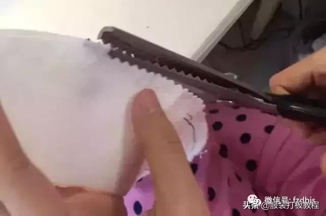 儿童服装打版教程,婴儿连体衣服制版裁剪图样