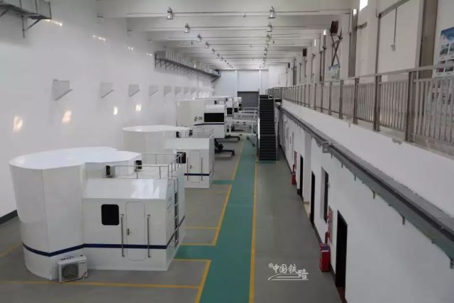 没有车厢也能跑,没有司机的高铁你敢乘坐吗